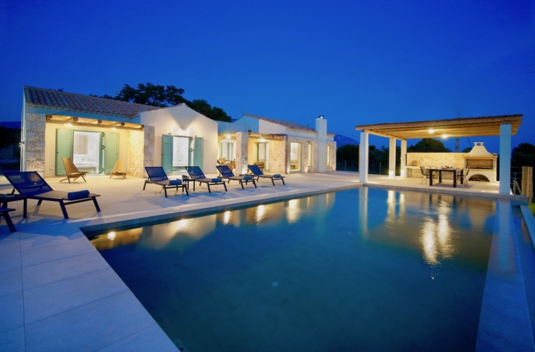 Off plan villa in Kefalonia Peterson's Group